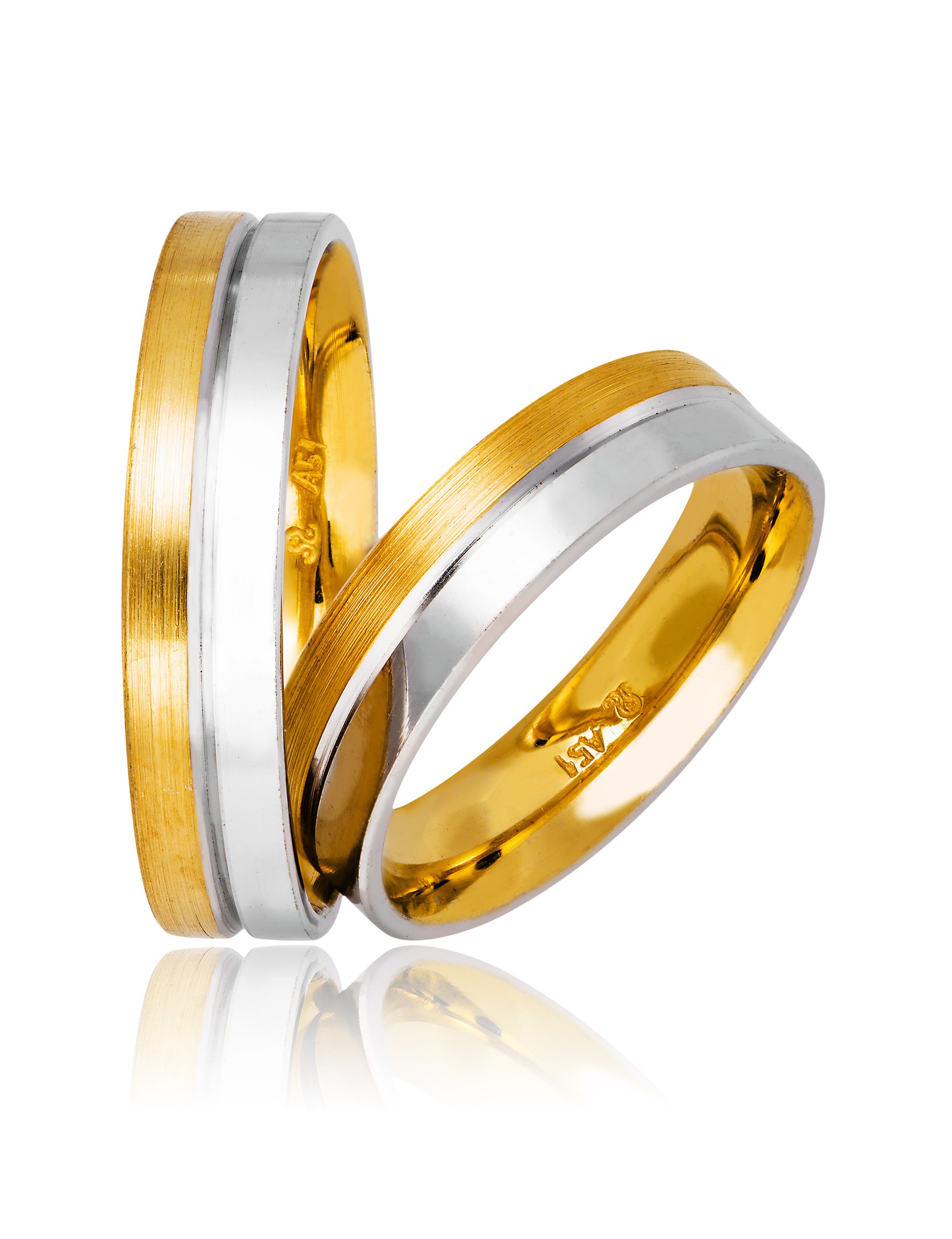 Βέρες γάμου απο χρυσό & λευκόχρυσο με αυλάκι στο κέντρο 5mm. (code 740)